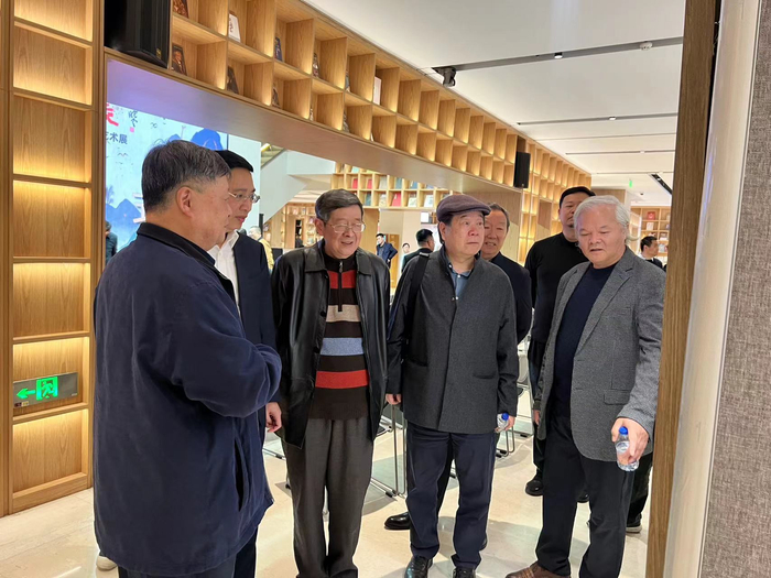 丁申阳,潘善助,车鹏飞,陈琪,陈翔,李静,徐庆华等三十位沪上书画家