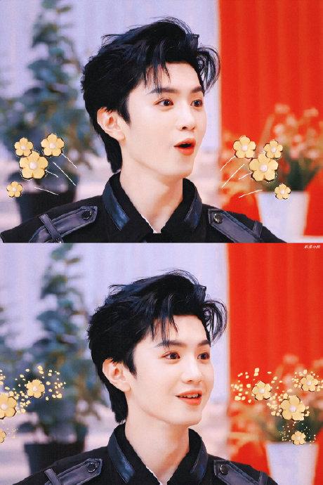 挡脸都依旧帅气 不过远哥什么时候发个正脸自拍啊(九宫格的那种 ) cr