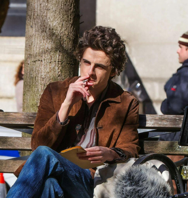 主演传记片《完全未知》再曝片场照!|完全未知|甜茶|传记片_新浪新闻