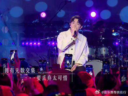 颜人中挚友深情情歌总有共鸣