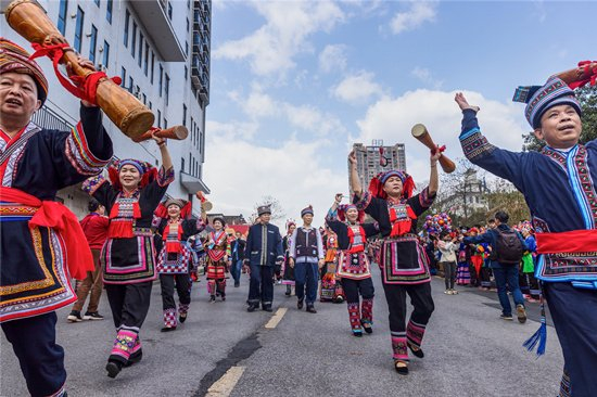 江华举行"大地欢歌·春之声"瑶歌会 4省33支瑶歌队同台飙歌|江华|春之