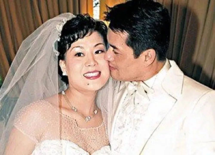 吕良伟|周海媚|邝美云_新浪新闻