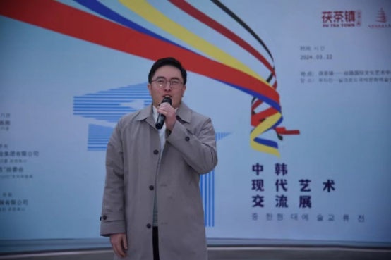 西北三省韩中企业协会首席副会长赵泓来表示,文化交流是中韩交流的