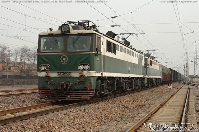 冲入车站的钢铁蛮牛,1992年陇海线交口站1701次列车