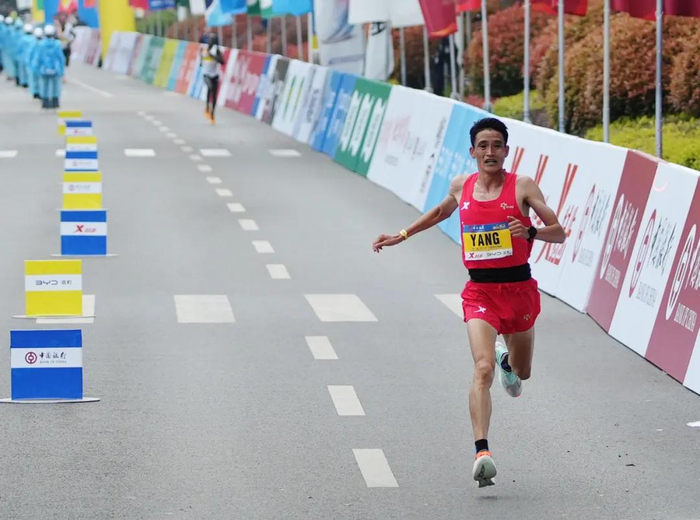 马拉松|汉马|杨定宏_新浪新闻