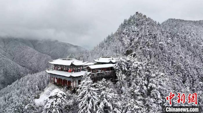 兰州榆中:春季里的水墨世界|兰州市_新浪新闻