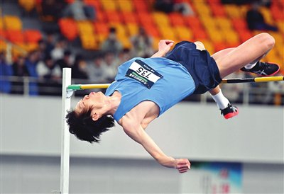 张国伟加盟天津队首秀夺冠(图)|张国伟|天津队|夺冠_新浪新闻