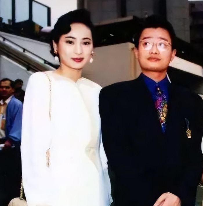 ▲邝美云、刘坤铭