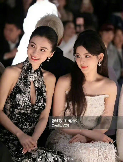 g社镜头下的angelababy杨颖 杨超越,谁更好看|angelababy|杨超越_新浪