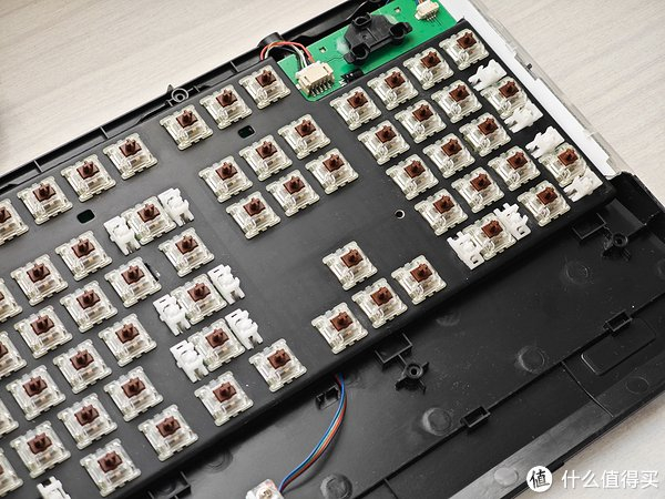 爱它就用抛光机刮它:战损级樱桃rgb轴机械键盘拆解翻新全记录(超多图