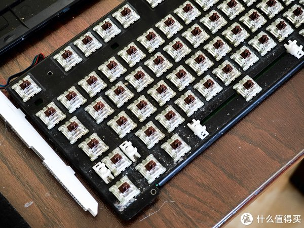 爱它就用抛光机刮它:战损级樱桃rgb轴机械键盘拆解翻新全记录(超多图