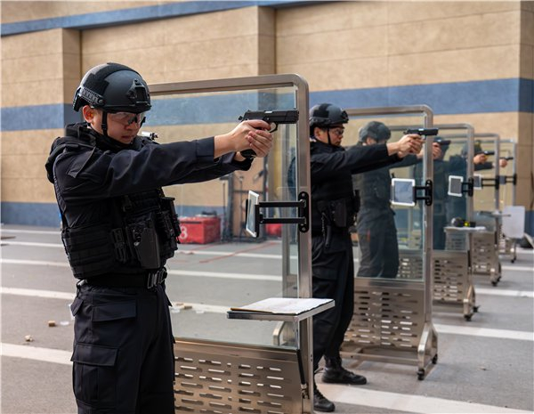 金山特警春季"智慧"练兵正当时|特警|特警支队_新浪新闻