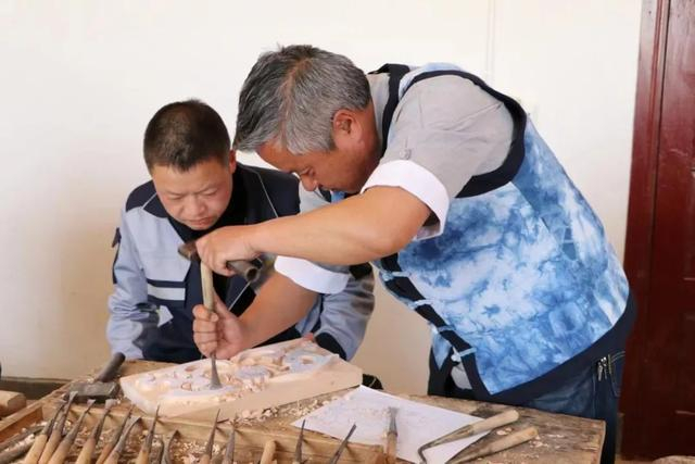 云南这些人拟入选→|云南|剑川|木雕_新浪新闻