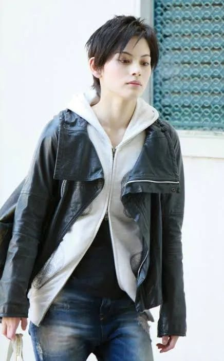 美,菅田将晖,栗原类▼有村架纯,菅田将晖▼夏帆,渡边大知▼松岛菜菜子