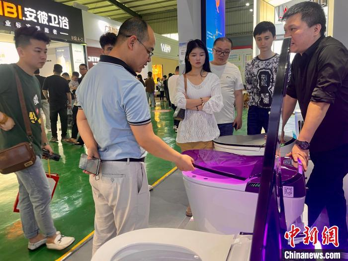 海内外客商齐聚2024潮安智能卫浴产业大会|潮州市|陶瓷产业_新浪新闻