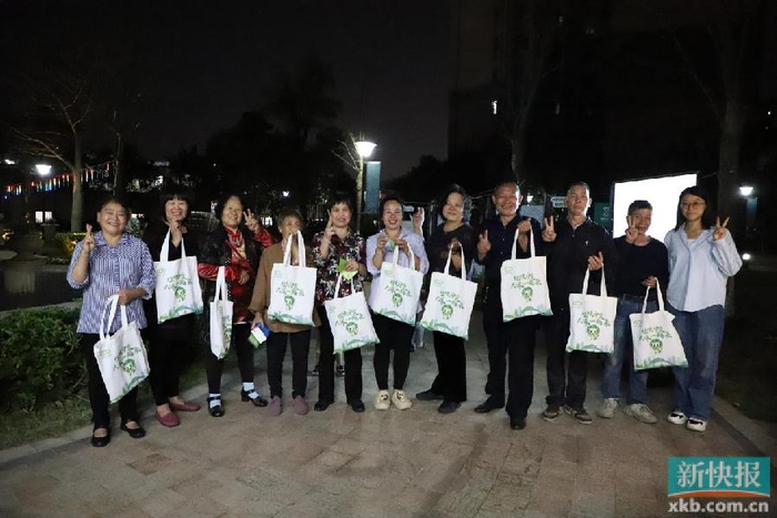 社区居民齐参与厨余垃圾精准投