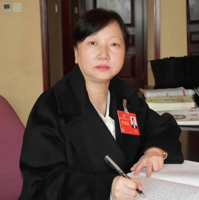 热点建言周萍委员提前谋划推动馆陵一体化落地