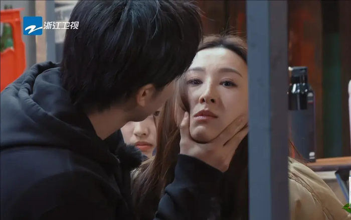 从他演大男主开始,内娱越来越颠|第二季|演技|演员_新浪新闻