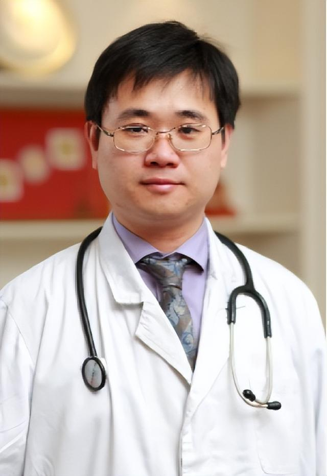 楼二层"名医工作室"出诊时间:4月13日(周六)上午主任医师,教授石洁