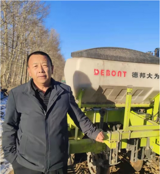 巴林左旗九日农机服务合作社理事长王继刚__财经头条