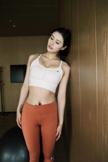 刘湘,泳坛女神|刘湘_新浪新闻