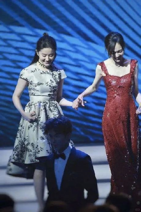 唐嫣|刘亦菲|杨幂_新浪新闻