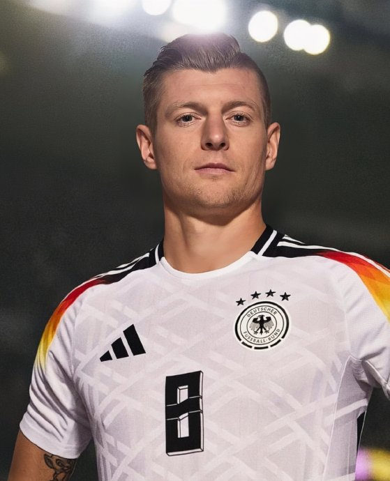 克罗斯回归后,德国队连胜两场.