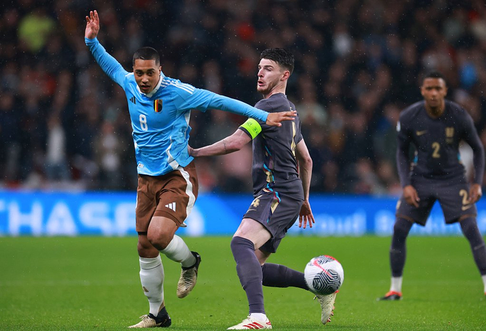 英格兰队战平了比利时。