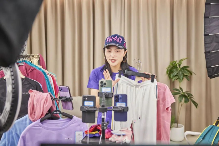 泉州户外风,通过直播电商吹向全国|泉州市|晋江市|直播电商_新浪新闻