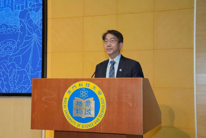 澳科大副校监,校长李行伟致辞时对南京市政府代表团的到来表示热烈