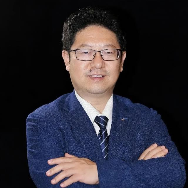 河南省肿瘤医院内科副主任王启鸣教授团队研究成果在顶