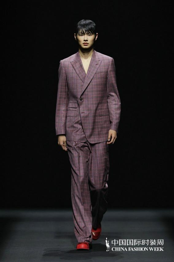 杉杉|中国西服流行趋势发布:迭变融创"启序"时尚新潮