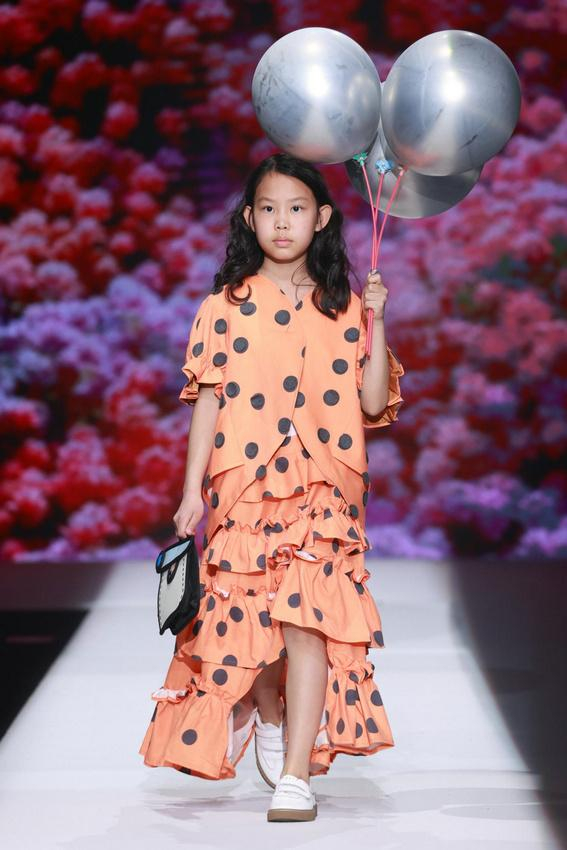 中国望江时尚童装流行趋势发布:童趣梦想映照锦绣蓝图|中国国际时装周