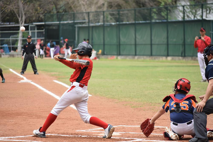 也展现了棒垒球运动的独特魅力,经过四局较量,天河区岑村小学以16比