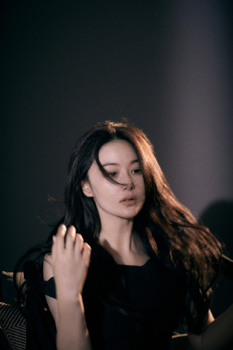 张馨予_新浪新闻