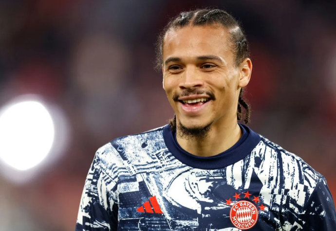 az:拜仁已和萨内交流,双方都想继续合作|萨内|拜仁