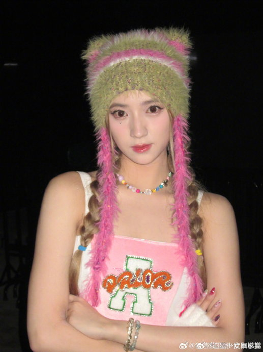 不看水印谁能认出来这是欧阳娣娣…|欧阳娣娣_新浪新闻