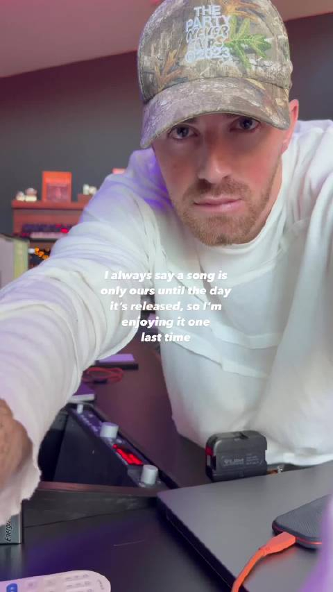 烟鬼thechainsmokers全新专辑首单预告来了将于本周五发布