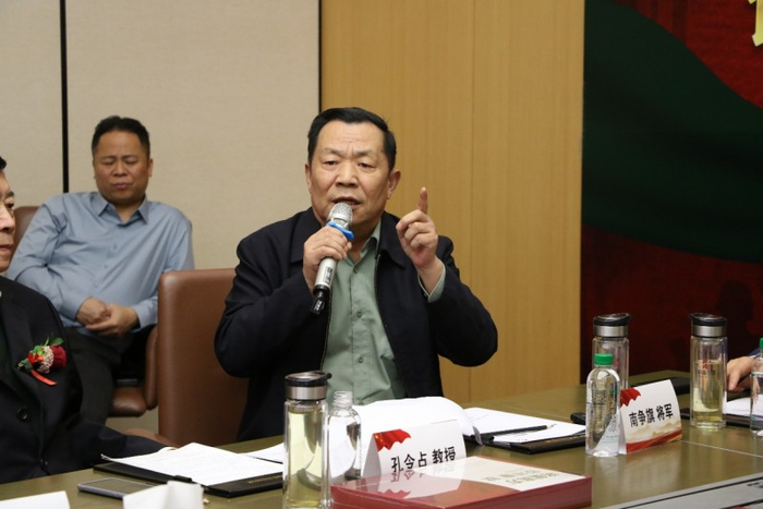 将星高方研发人王璋教授深入浅出地介绍了食源性功能肽将星高方的来历