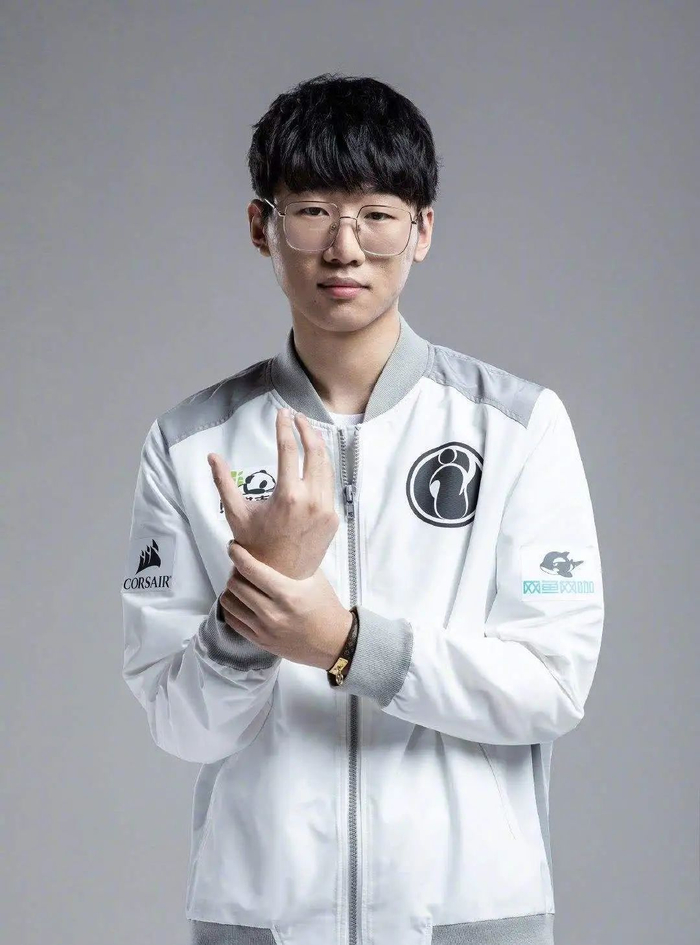 仁川人再聚首theshy询问ning要不要去nip