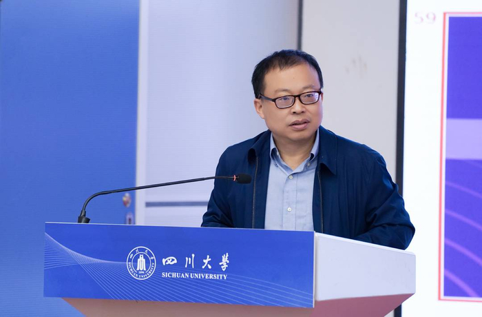 ai赋能一流本科 川大打造"4个100"系列项目|刘强|知识图谱|课程_新浪