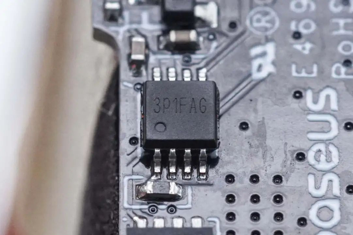 拆解报告倍思2024buff礼盒10000mah30w磁吸无线充移动电源