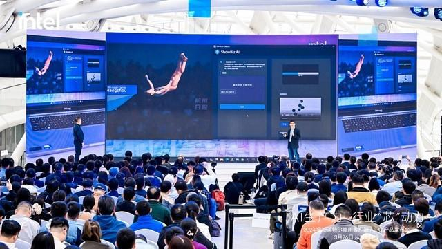 ai风暴掀起pc新革命英特尔商用aipc让aigc应用触手可及