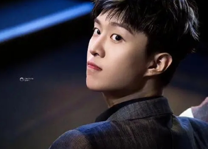 景甜五月打官司?|张新成|范丞丞|郭麒麟_新浪新闻