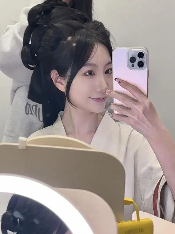 韩国妆造工作室,正在批量爆改"女明星"|妆容|韩国|张元英_新浪新闻