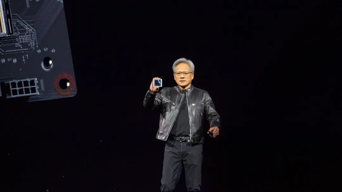 英伟达新核弹站在苹果的肩膀上
