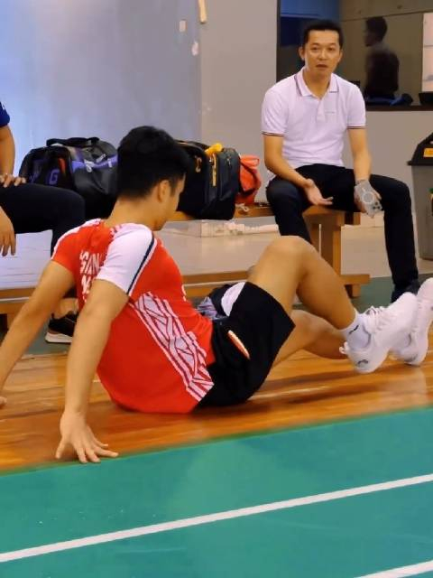 陶菲克和金廷交流经验