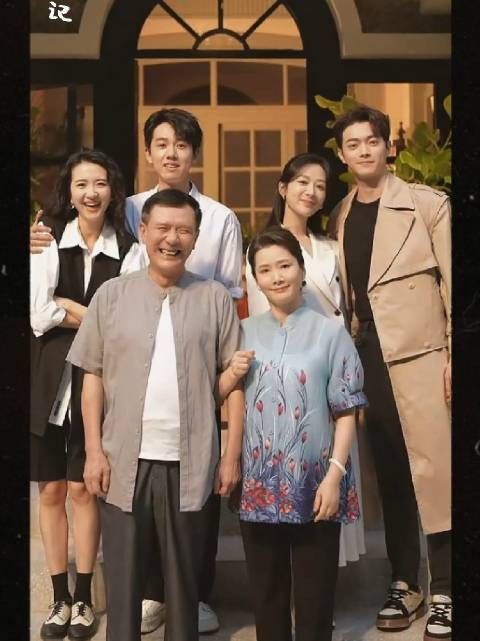 杨紫许凯许龄月张耀何赛飞姚安濂承欢记全家福来喽好幸福啊