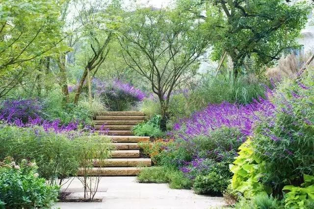 红石公园 图源：蓉城政事官微