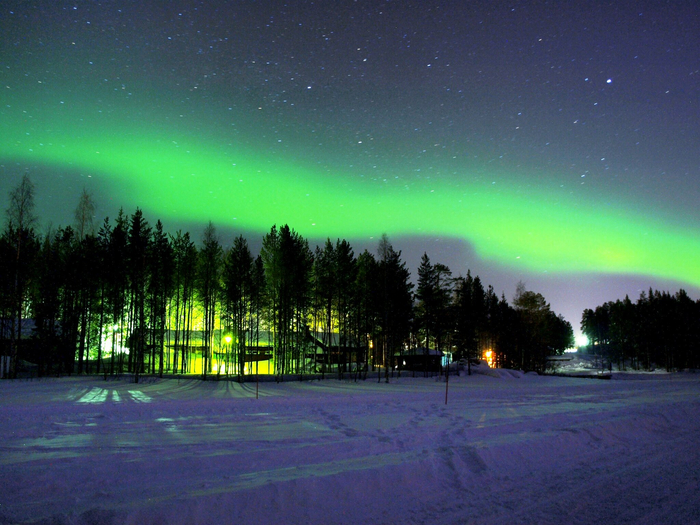 潮人新知欣赏美丽极光时你其实是在看一场地磁扰动